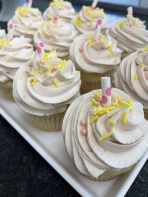 Maine Girl Cupcakes
