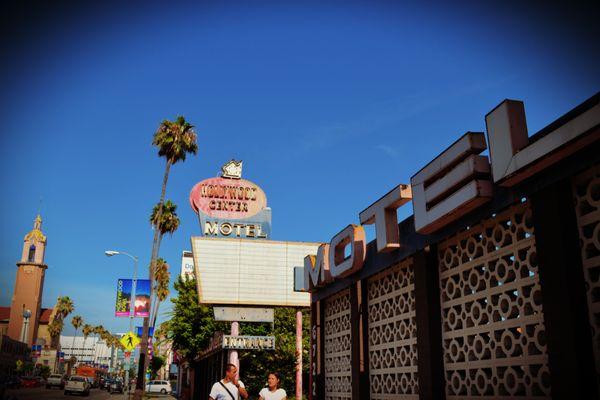 Hollywood Center Motel