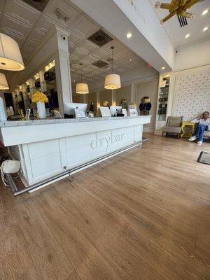 Drybar - Tampa - Soho Collection