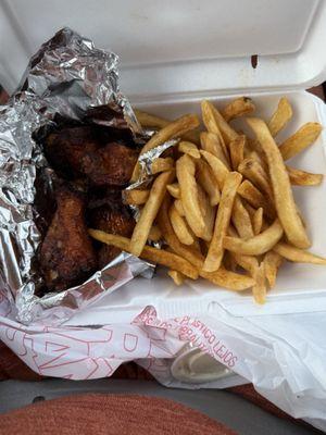 Empire Wingz