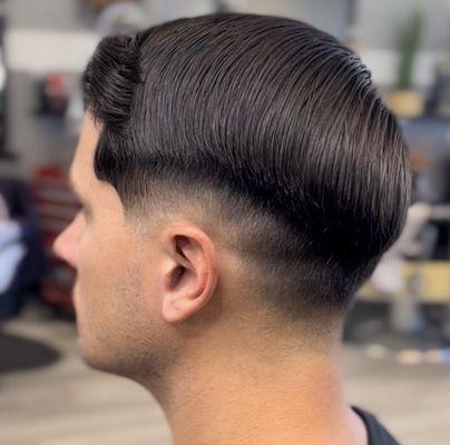 Derek’s Distinguished Designs