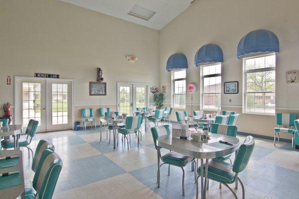 Golden Memories In Retirement Community