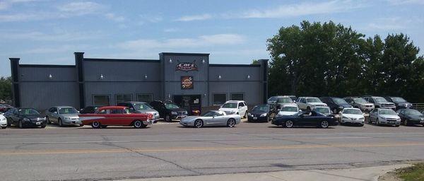 CARZ CENTRAL
827 W Central Avenue
Estherville, Ia 51334
7123625300