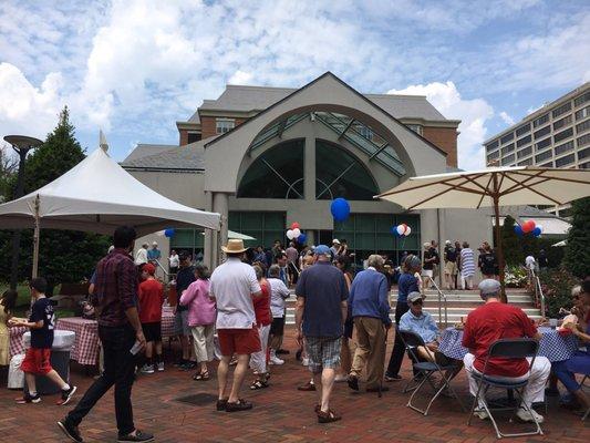 Friendship Heights Village Community Center
