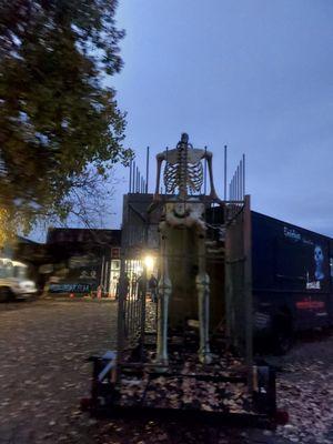 Eeriebyss Factory of Terror