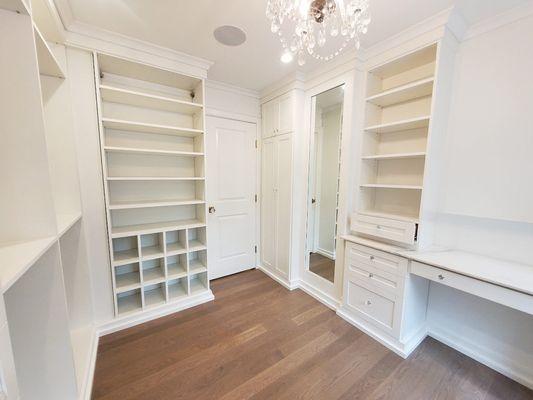 Walk-in Closets