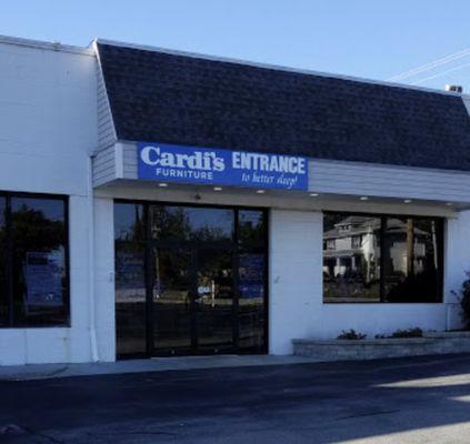 Cardi's Furniture