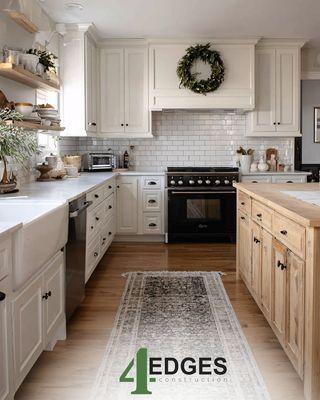 A beautiful kitchen starts with thoughtful planning and quality craftsmanship. At 4 Edges Construction we help homeowners bring their dream