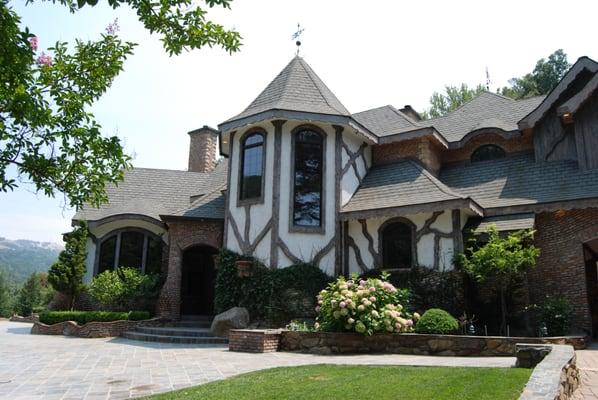 Garnhart Construction & Custom Cabinets