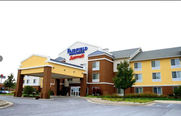 Fairfield by Marriott Inn & Suites Fairmont