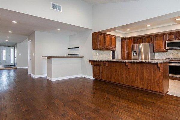 4 Walls Color Design