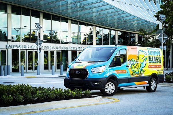 Sunny Bliss Wrapped in front of Miami Beach Convention Center