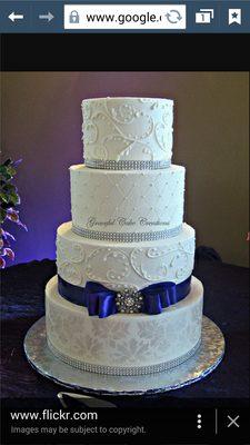 This is the photo we provided (how the cake was suppose to look)