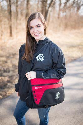 Embroidered Bags and accessories make great corporate gifts. Call Show Me Logos!