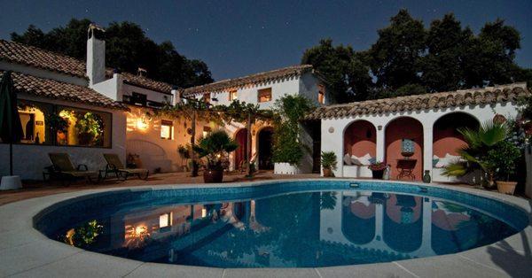 San Diego's Cleanest Pools