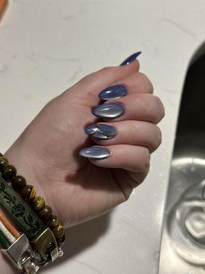 cat eye nails !