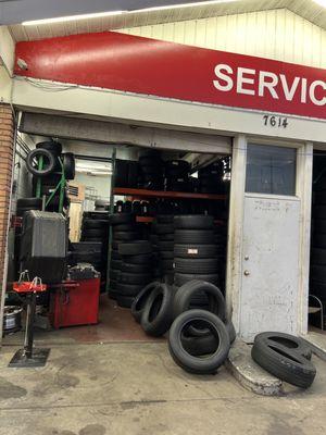 Prince Sedrick Tire Shop & Alignment