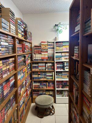 Bear’s Bookstore