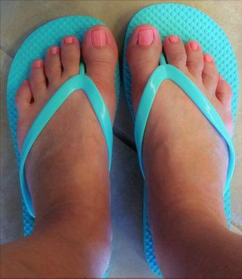 Creative Nails & Tanning Studio