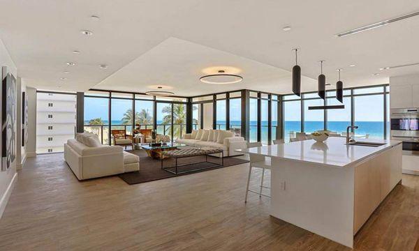 Sage Beach Hollywood