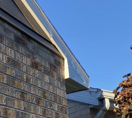 Utah Roofing & Exteriors