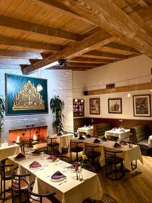 Dining Room & Fireplace