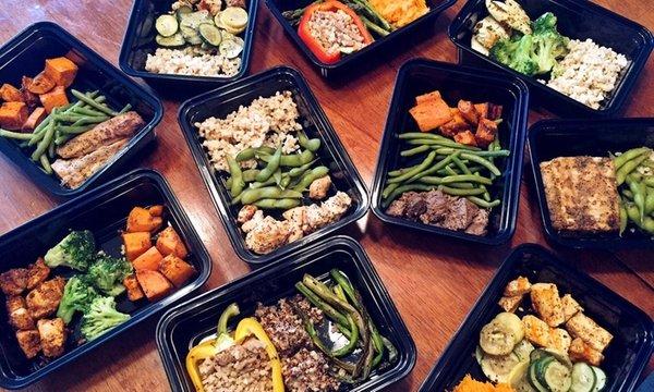 Good taste and variety are key to sticking to a meal plan. We make sure you get both.