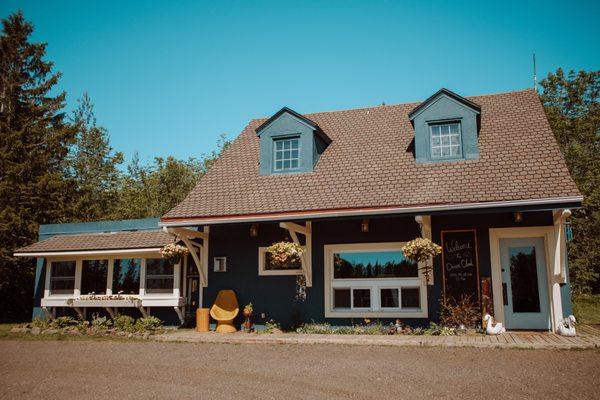 Dream Cloud Coffee Roasters