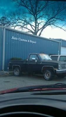 Auto Custom & Repair