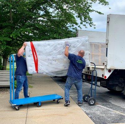 Are you upgrading furniture and not sure what to do with the old items? Call our team for hassle-free removal services!