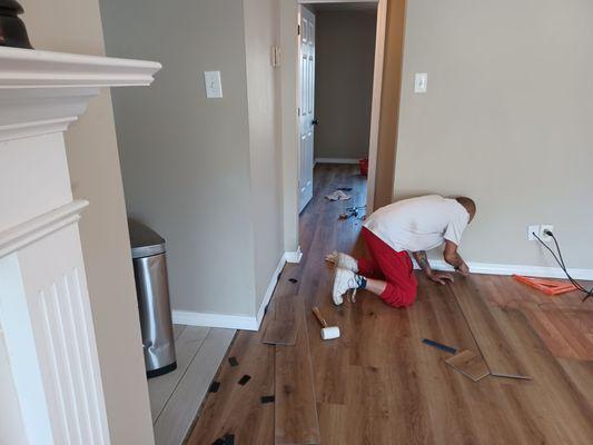 ET'S Flooring Service