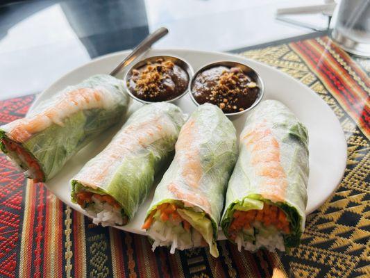 Shrimp summer roll