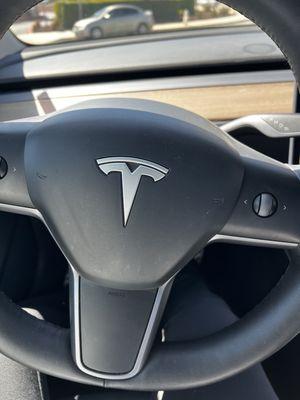 Tesla Model 3 short range. Recharge when you're down to 60-70%.