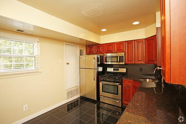 Fairfield Village At Middle Island