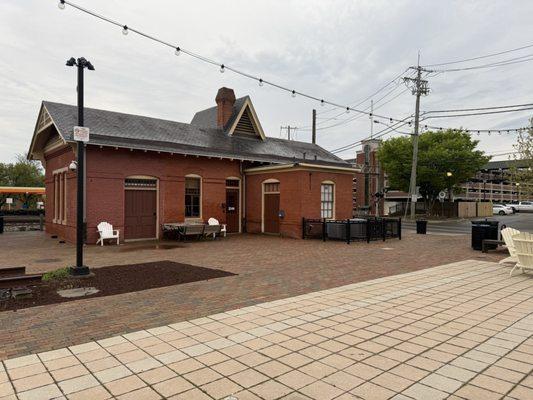 A grab and go deli in a cute historic station