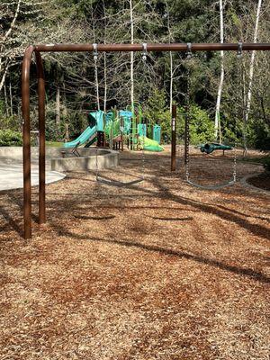 Cherry Crest Mini Park