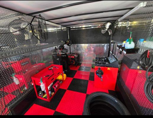 Keep It Spinnin 2 Mobile Tires