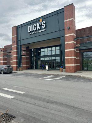 DICK'S Sporting Goods