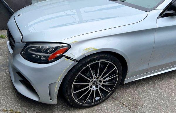 Mercedes arrived after collision for luxury repair! #AutobodyRepair
#AutobodyCarShop
#CarBody
#PaintBodyShop #accident #auto #losangeles