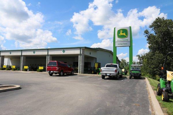 Heritage Tractor - Lebanon