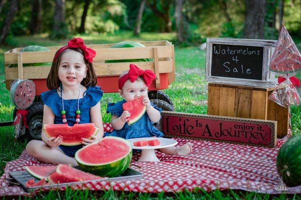 Eight Arms Photography