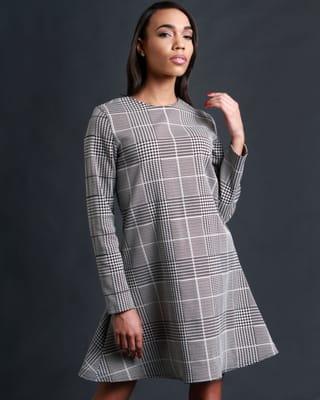 Hair & Make Up
www.styleseat.com/wendymoore
Photo Shoots & promotional events