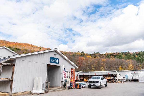 Exterior of Waitsfield Hardware Store
