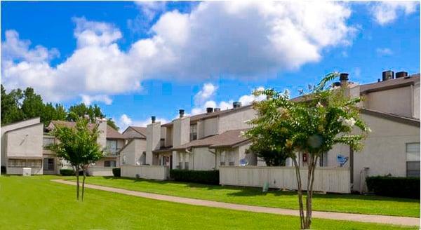 Glen Hollow Apartments