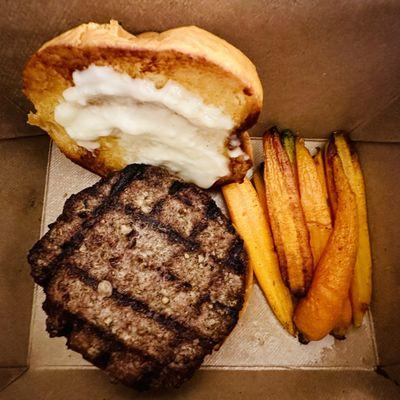 Hamburger with root vegetables