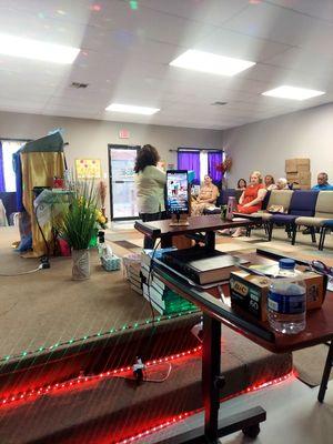 Pastora: Gylly Barron "Cielos Abiertos Family Church 302 KingsHwy suite Suite 114 BrownsvilleTx