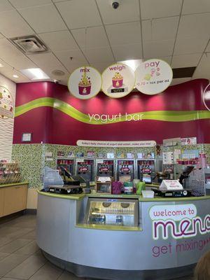 Menchie's Frozen Yogurt