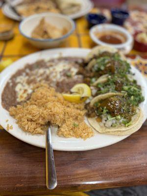 Tacos Las Salsas
