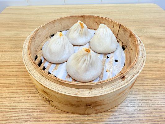 Crab and Pork Soup Dumplings