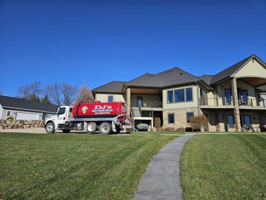 DJ's Septic Service